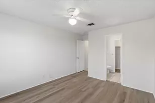 115 Crest Dr, San Marcos, TX 78666 - Photo 13