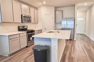 1428 Settlers Glen Dr, Round Rock, TX 78665 - Photo 3