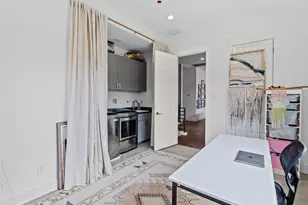1006 Meriden Ln, Austin, TX 78703 - Photo 29