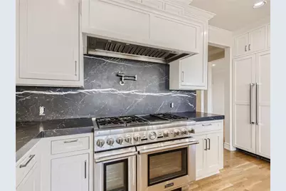 267 S Commons Ford Road, Austin, TX 78733 - Photo 9