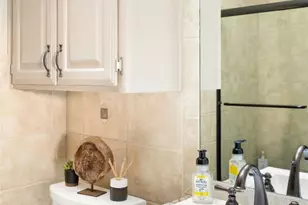 927 Challenger, Lakeway, TX 78734 - Photo 25