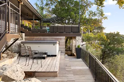 927 Challenger, Lakeway, TX 78734 - Photo 31