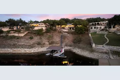 927 Challenger, Lakeway, TX 78734 - Photo 1