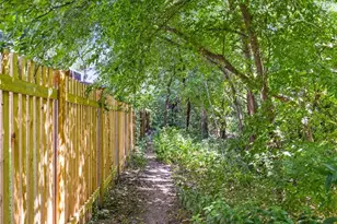 3405 Mulberry Creek Dr, Austin, TX 78732 - Photo 9