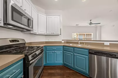 2821 Saville Loop, Austin, TX 78741 - Photo 1