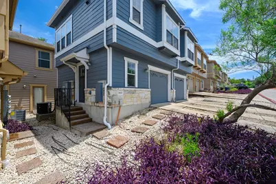 2821 Saville Loop, Austin, TX 78741 - Photo 3