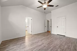 12713 Cinchring Ln, Austin, TX 78727 - Photo 27