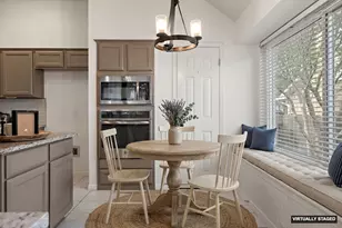 12713 Cinchring Ln, Austin, TX 78727 - Photo 23