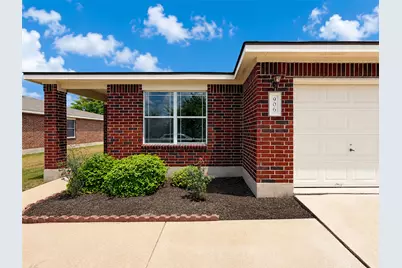 906 W South Street, Leander, TX 78641 - Photo 3
