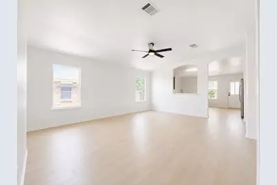 906 W South Street, Leander, TX 78641 - Photo 9