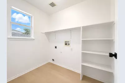 906 W South Street, Leander, TX 78641 - Photo 7