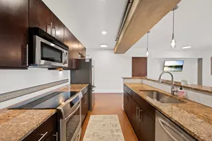 800 Brazos St, Austin, TX 78701 - Photo 9