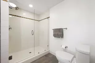 800 Brazos St, Austin, TX 78701 - Photo 23