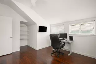 5616 S 1st St, Austin, TX 78745 - Photo 19