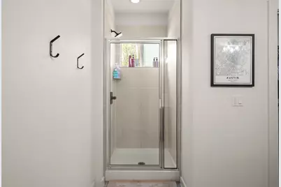 5616 S 1st Street #18, Austin, TX 78745 - Photo 17