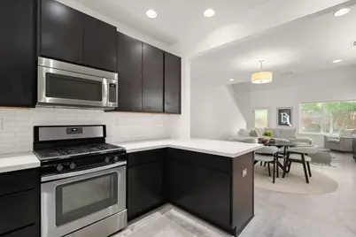 5616 S 1st Street #18, Austin, TX 78745 - Photo 5