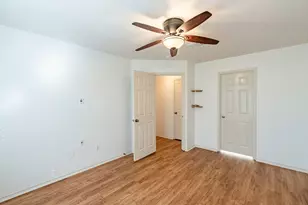 13505 Dulles Ave, Austin, TX 78729 - Photo 9
