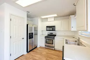 13505 Dulles Ave, Austin, TX 78729 - Photo 7