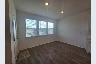 2913 Saint Regis Drive, Pflugerville, TX 78660 - Photo 9