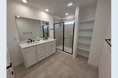 2913 Saint Regis Drive, Pflugerville, TX 78660 - Photo 13