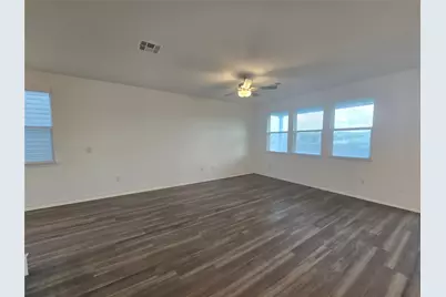 2913 Saint Regis Drive, Pflugerville, TX 78660 - Photo 5