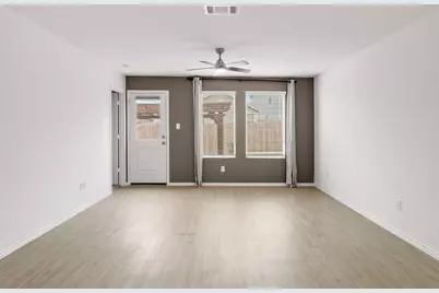 517 Texas Angel Way, Jarrell, TX 76537 - Photo 15