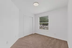 13124 Maidenhair Tr, Elgin, TX 78621 - Photo 15