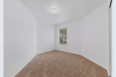 13124 Maidenhair Trail, Elgin, TX 78621 - Photo 17