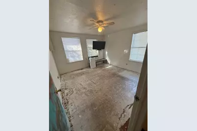 508 N Boundary Street, Burnet, TX 78611 - Photo 9