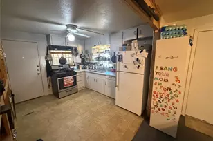 508 N Boundary St, Burnet, TX 78611 - Photo 5