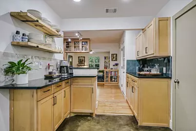 5815 Duval Street, Austin, TX 78752 - Photo 7