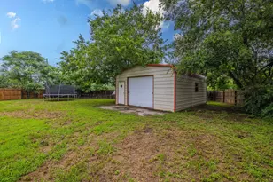 411 Carriage Oaks Dr, Liberty Hill, TX 78642 - Photo 29
