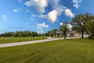 411 Carriage Oaks Dr, Liberty Hill, TX 78642 - Photo 25