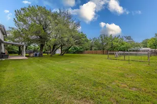 411 Carriage Oaks Dr, Liberty Hill, TX 78642 - Photo 27