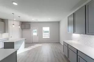 224 Denali Dr, Kyle, TX 78640 - Photo 9