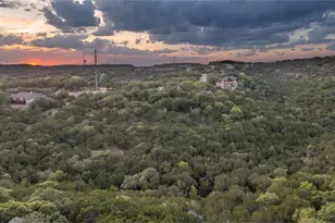 539 Beardsley Ln, Austin, TX 78746 - Photo 1