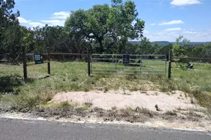 22303 Honeycomb Ln, Leander, TX 78641 - Photo 31
