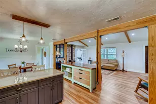 22303 Honeycomb Ln, Leander, TX 78641 - Photo 13