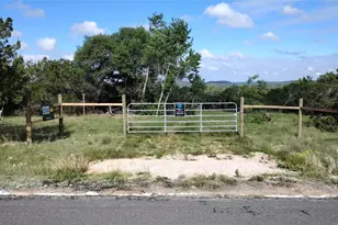 22303 Honeycomb Ln, Leander, TX 78641 - Photo 27