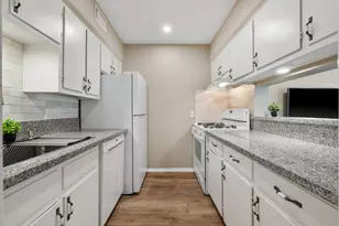 2425 Ashdale Dr, Austin, TX 78757 - Photo 3