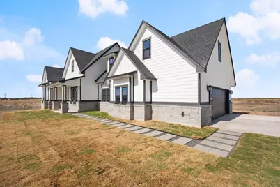 142 Desperado Loop, Del Valle, TX 78617 - Photo 23