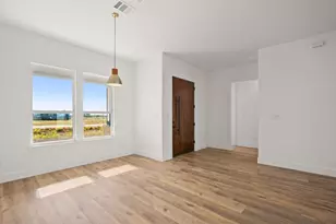 142 Desperado Loop, Del Valle, TX 78617 - Photo 9