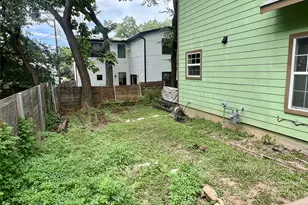 2409 Santa Rosa St, Austin, TX 78702 - Photo 19
