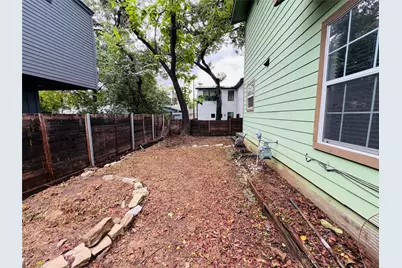2409 Santa Rosa Street, Austin, TX 78702 - Photo 25