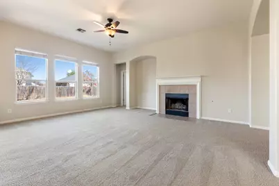 1406 Laguna Cove, Hutto, TX 78634 - Photo 9