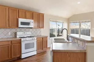 1406 Laguna Cove, Hutto, TX 78634 - Photo 15