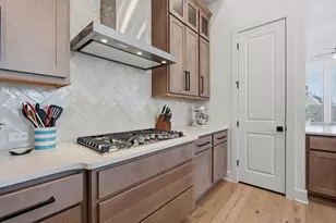 212 Texas Bluebonnet Trl, Georgetown, TX 78628 - Photo 7