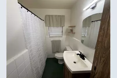 1404 Alcoa Avenue, Rockdale, TX 76567 - Photo 21