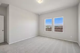5600 San Pietro Dr, Austin, TX 78747 - Photo 15