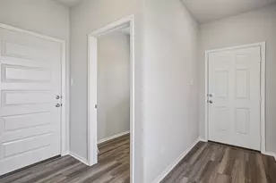 5600 San Pietro Dr, Austin, TX 78747 - Photo 3
